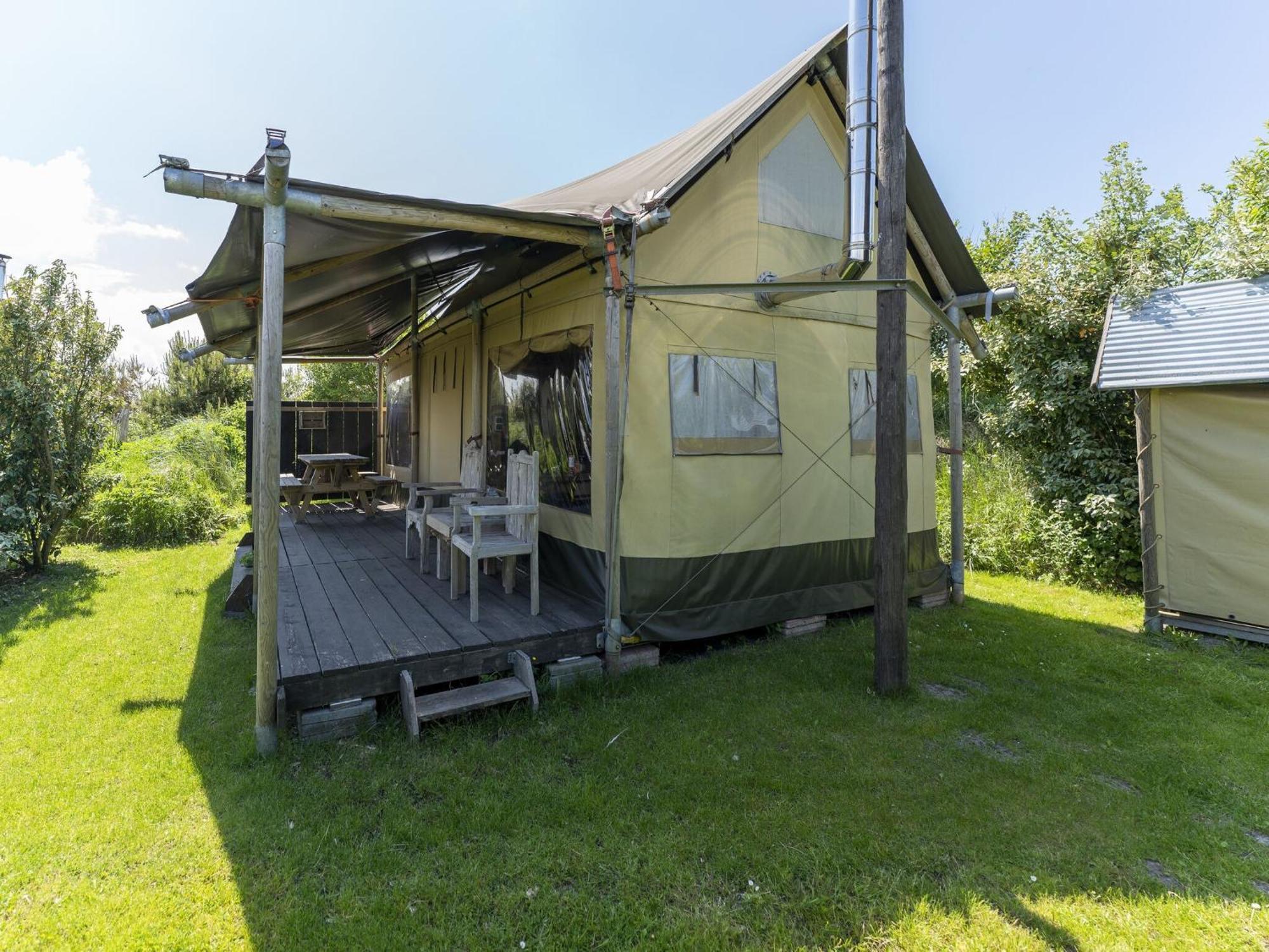 Quaint Bungalow In Callantsoog With Garden Dış mekan fotoğraf