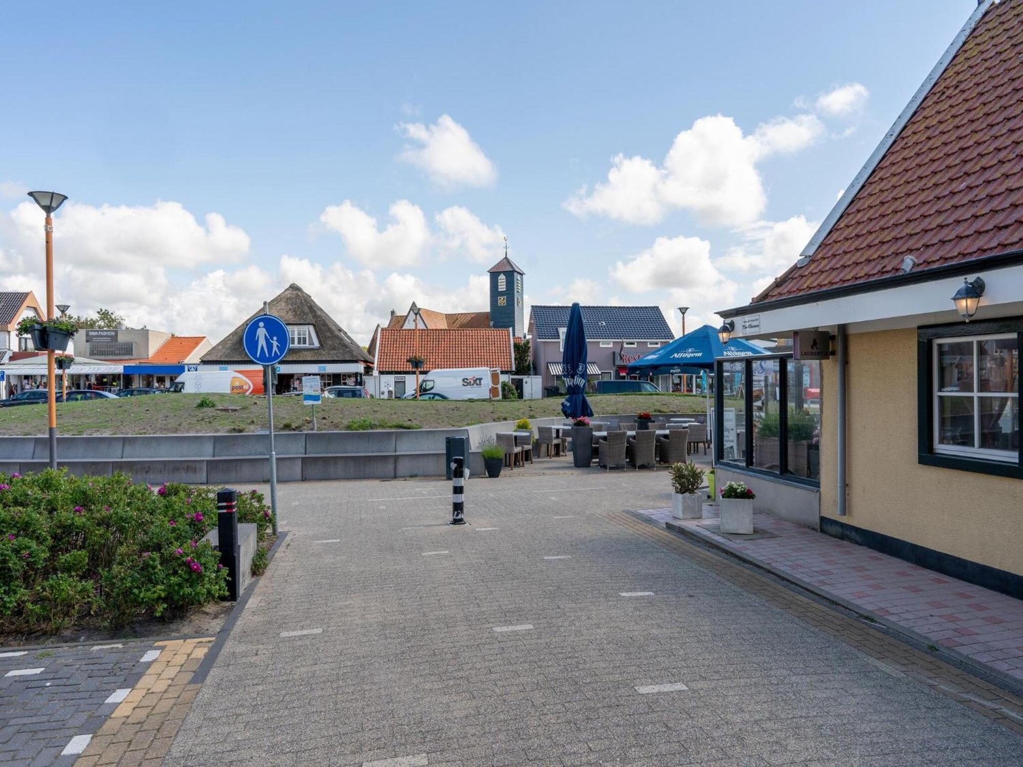 Quaint Bungalow In Callantsoog With Garden Dış mekan fotoğraf
