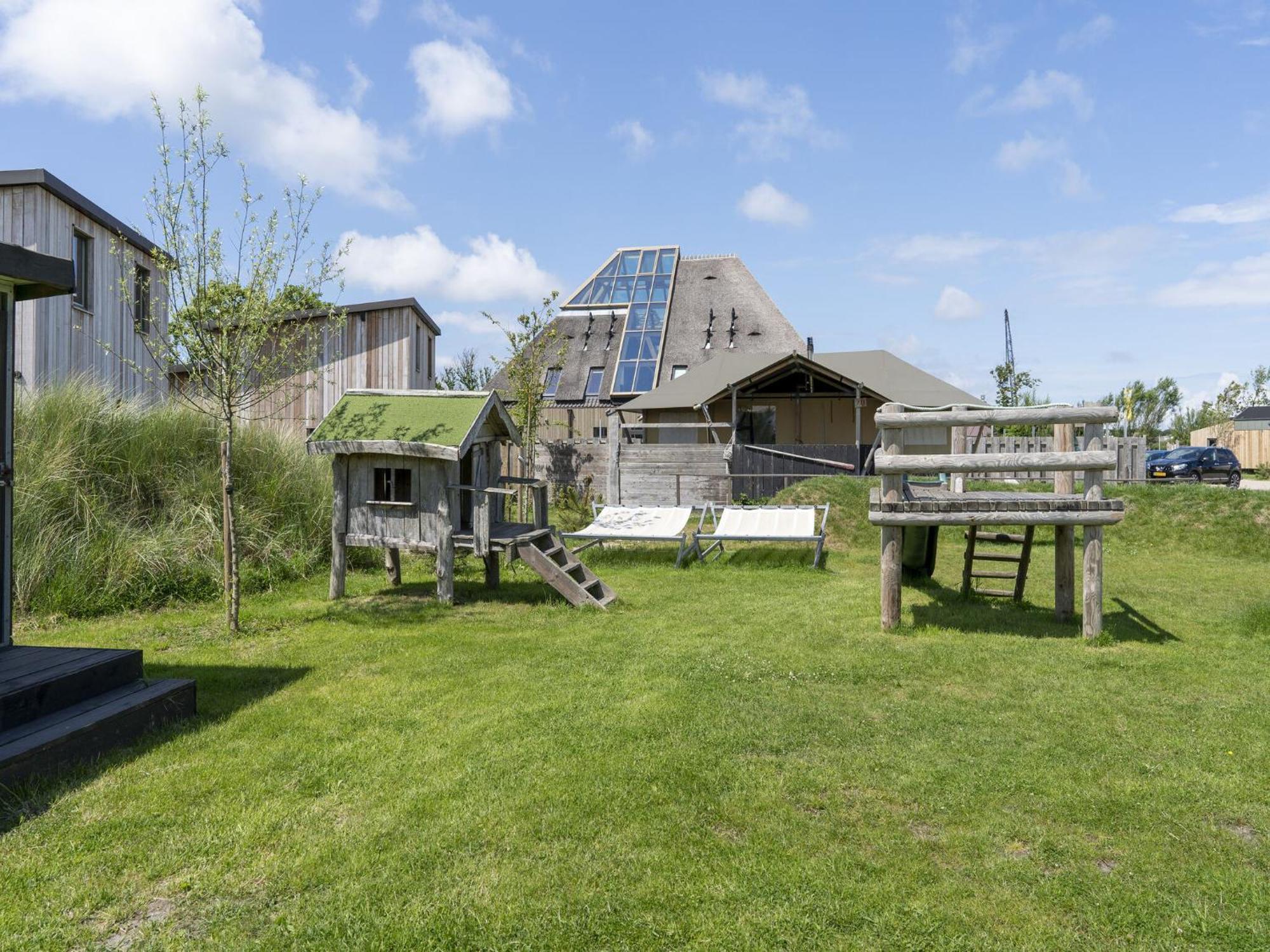 Quaint Bungalow In Callantsoog With Garden Dış mekan fotoğraf