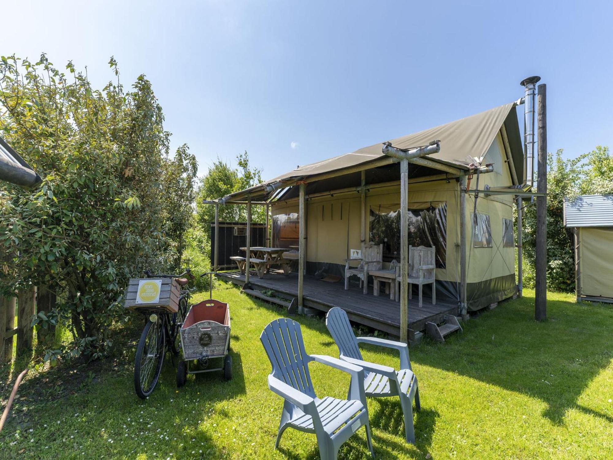 Quaint Bungalow In Callantsoog With Garden Dış mekan fotoğraf