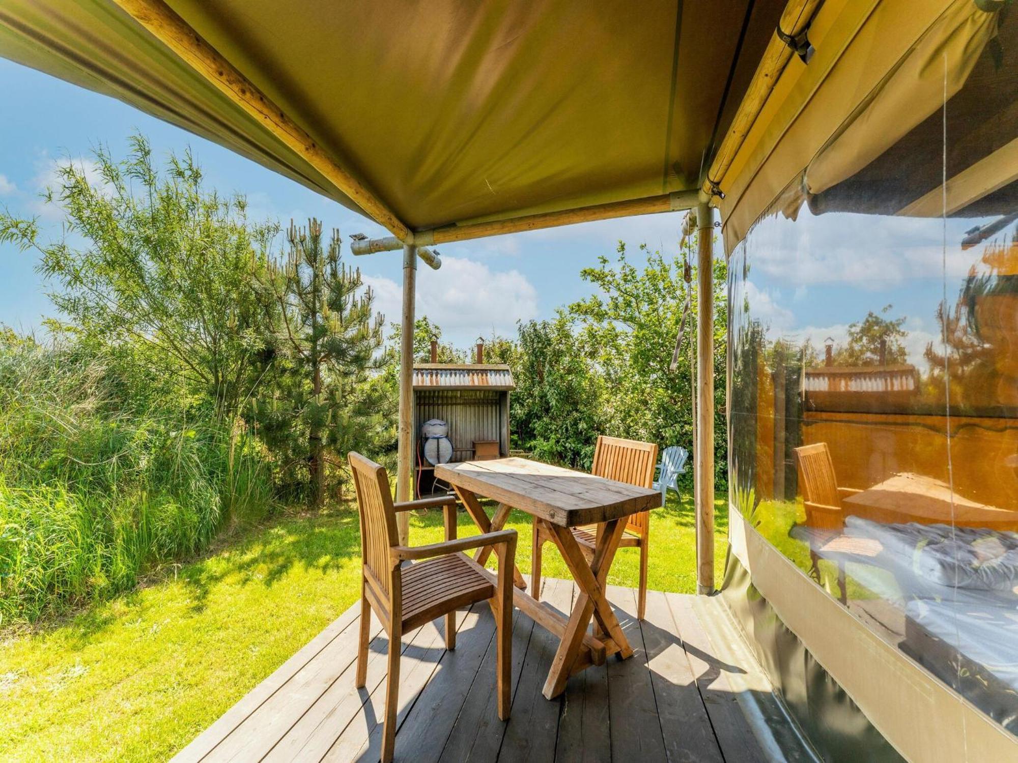 Quaint Bungalow In Callantsoog With Garden Dış mekan fotoğraf