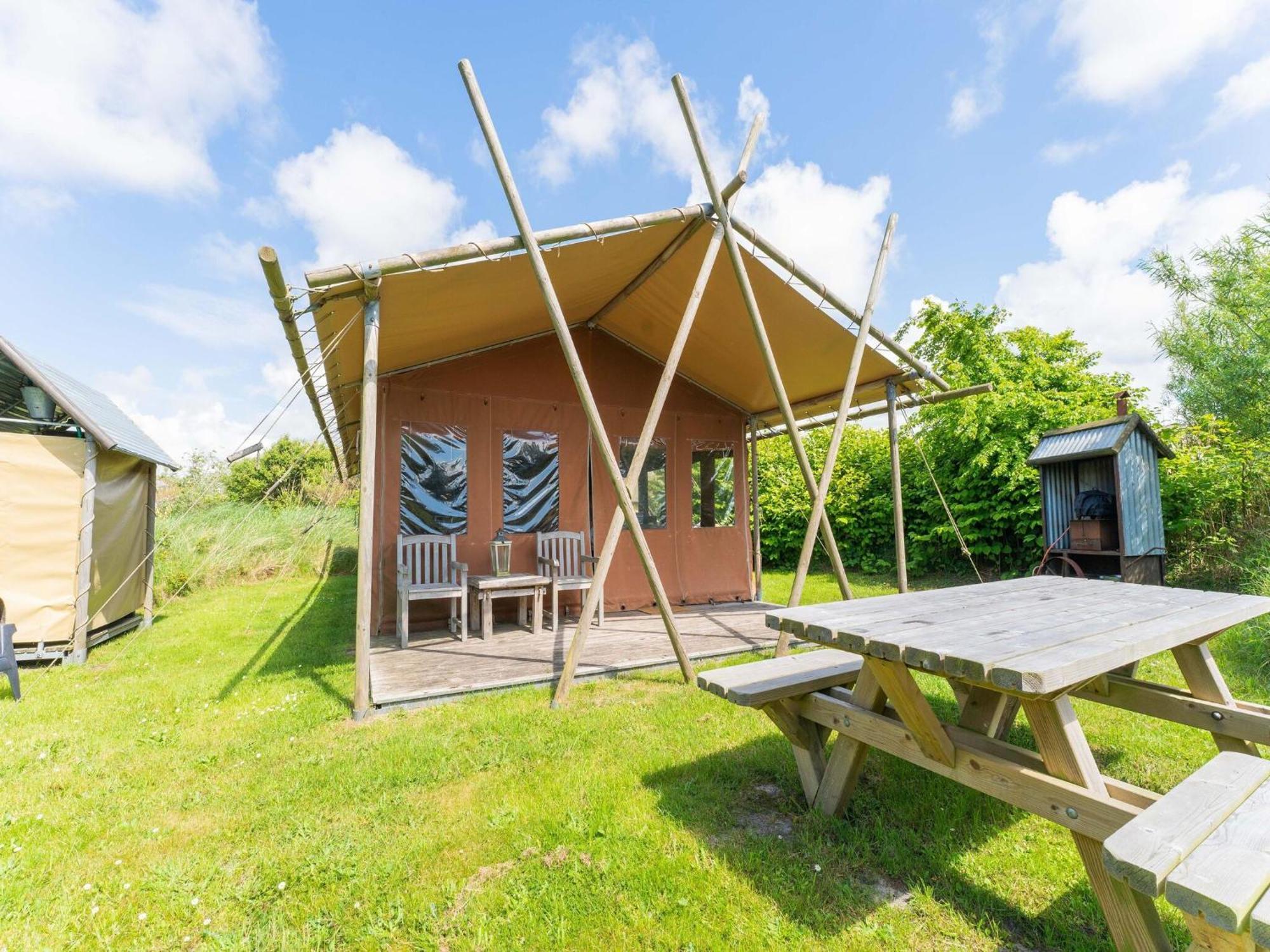 Quaint Bungalow In Callantsoog With Garden Dış mekan fotoğraf