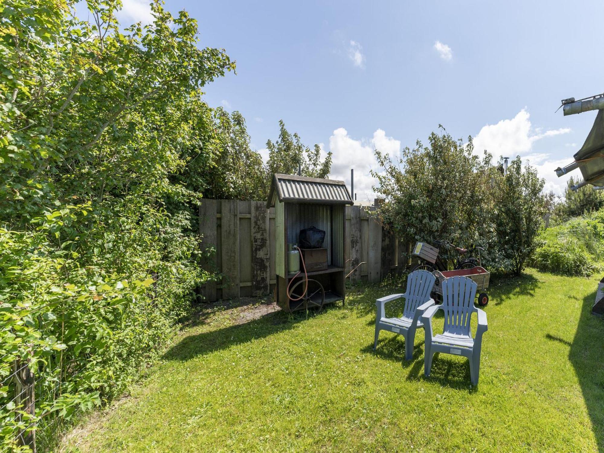 Quaint Bungalow In Callantsoog With Garden Dış mekan fotoğraf