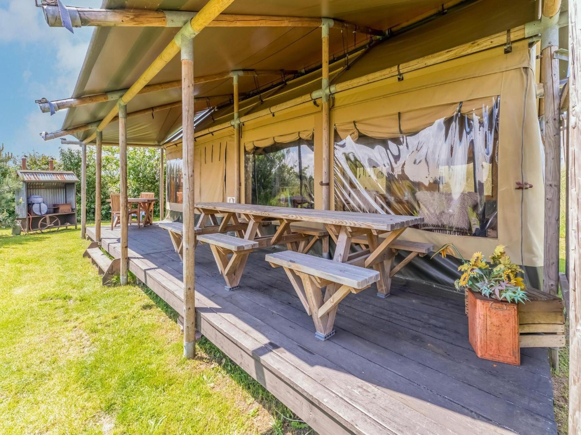 Quaint Bungalow In Callantsoog With Garden Dış mekan fotoğraf