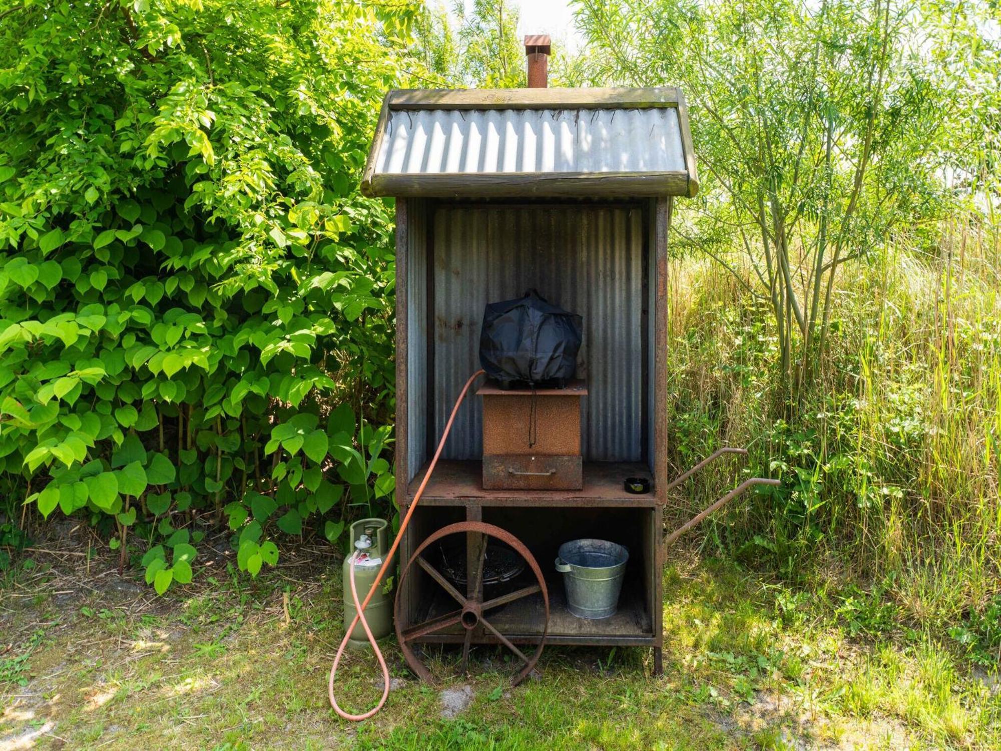 Quaint Bungalow In Callantsoog With Garden Dış mekan fotoğraf