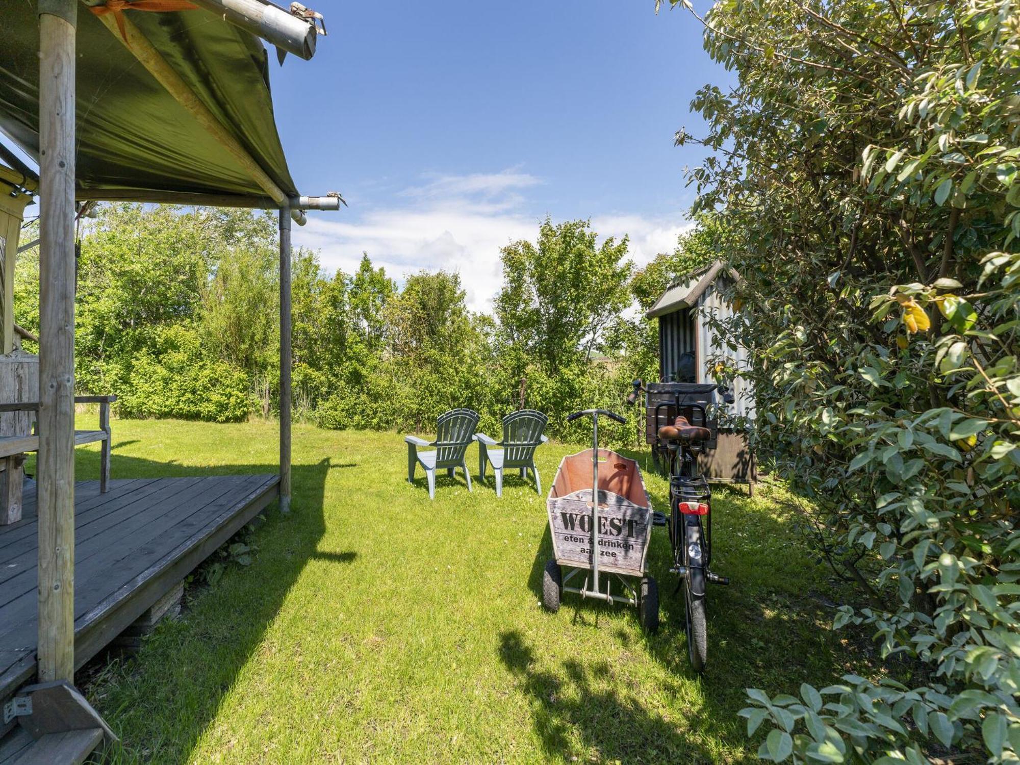 Quaint Bungalow In Callantsoog With Garden Dış mekan fotoğraf